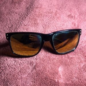 OAKLEY HOLBROOK SUNGLASSES